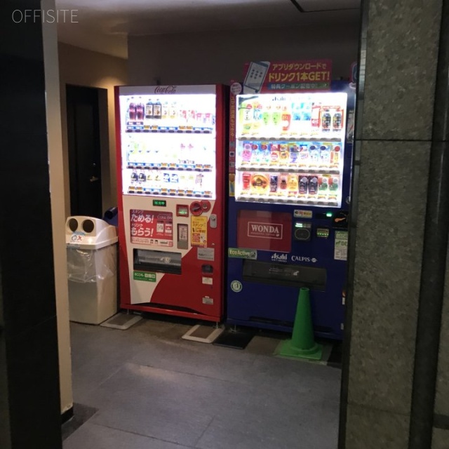 JMFビル江戸川橋01 自動販売機