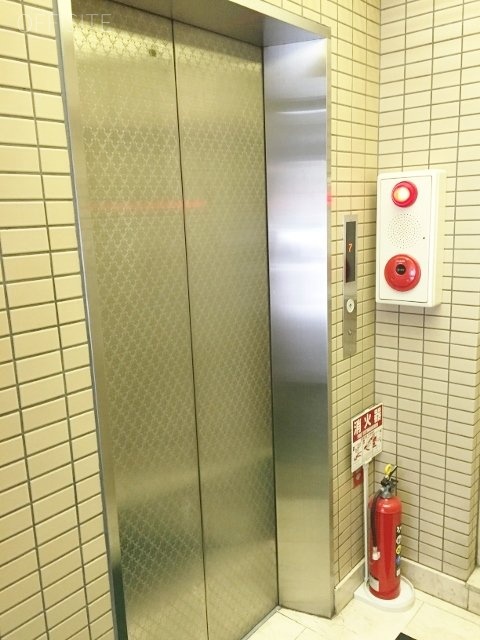 TYビル 画像