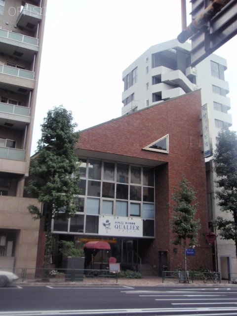 サァラビル　外観