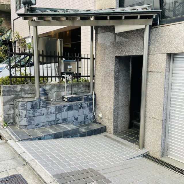 佐藤ビル 外観