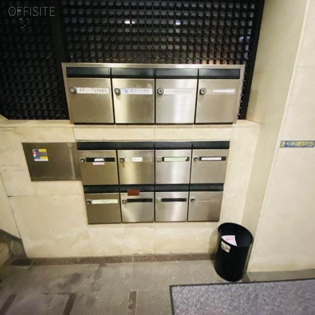 銀座アルカビル 郵便受け