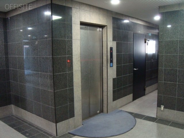 瀬川池袋ビル エレベーター
