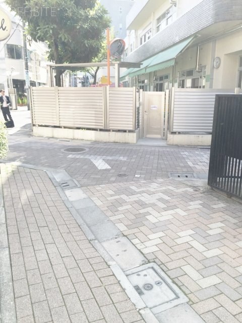 穏田ファースト 周辺