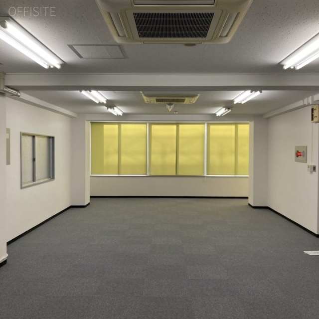 山田ビル　内装