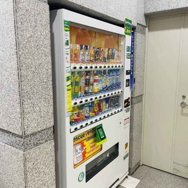 いちご仙台イーストビル 自動販売機