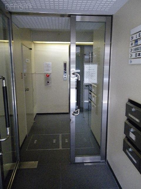 長尾ビル エントランス