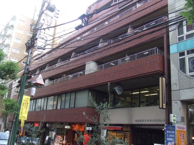北参道ダイヤモンドパレス 外観