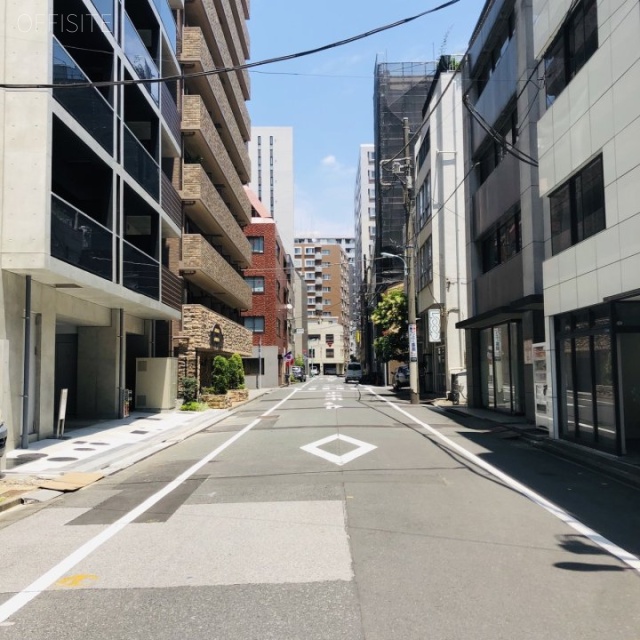 ルート蛎殻町第2ビル ビル前面道路