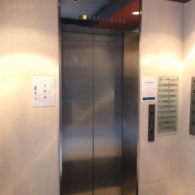 ユニゾ日本橋本町一丁目ビル エレベーター