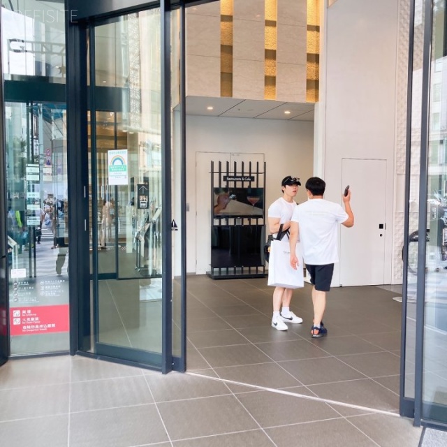 GINZA PLACE エントランス