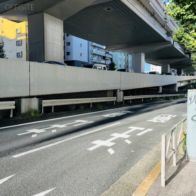 KSビルヂング 前面道路