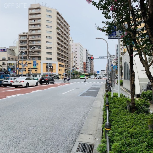 No.R浅草田原町 ビル前面道路