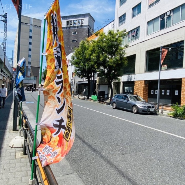 高円寺ビル ビル前面道路