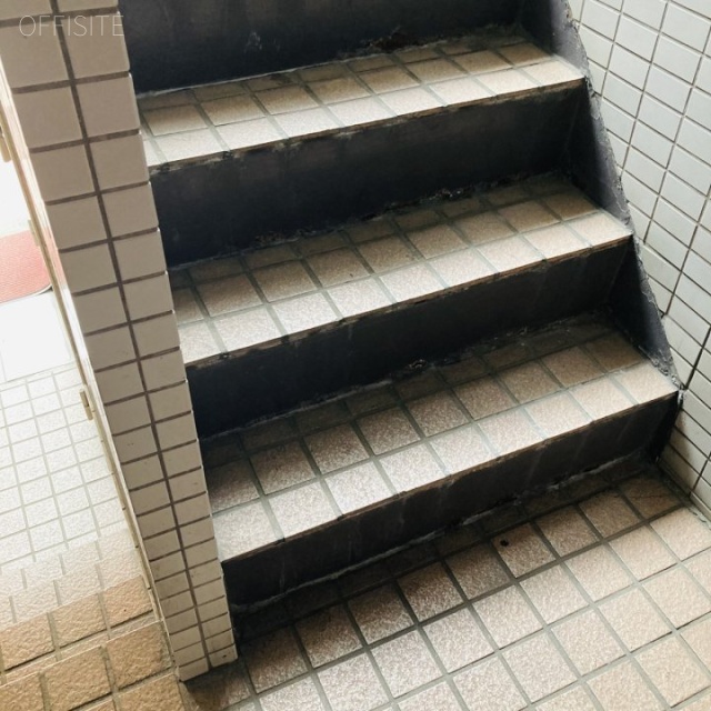 mビル エントランス