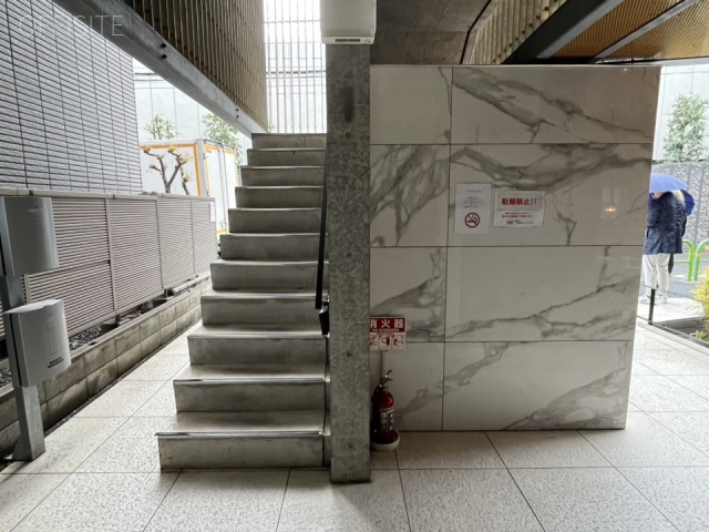 ミノワ表参道　エントランス