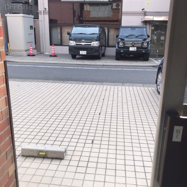 青山浜ビル エントランス
