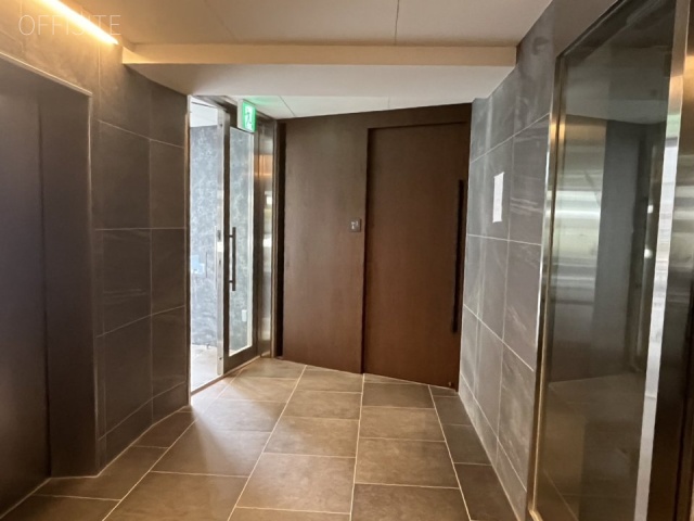 THE GALA TOWER AZABU　エントランス(別角度)