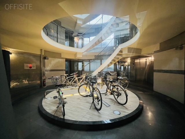 グリーンテラス元代々木ビル エントランス