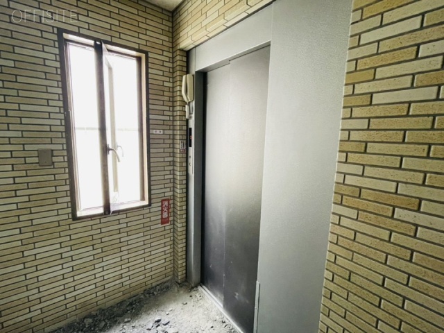 ツボヤビル 4階【1】 18.14坪　エントランス