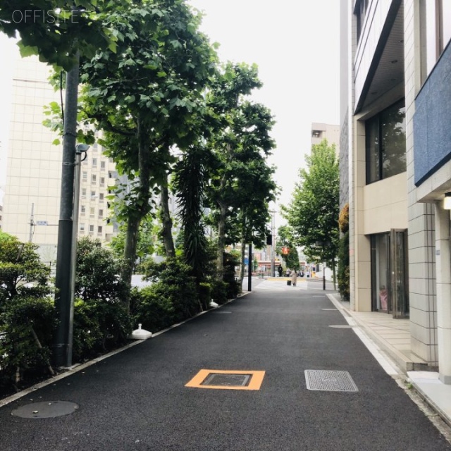 GARDEN Bldg.神田 ビル前面道路