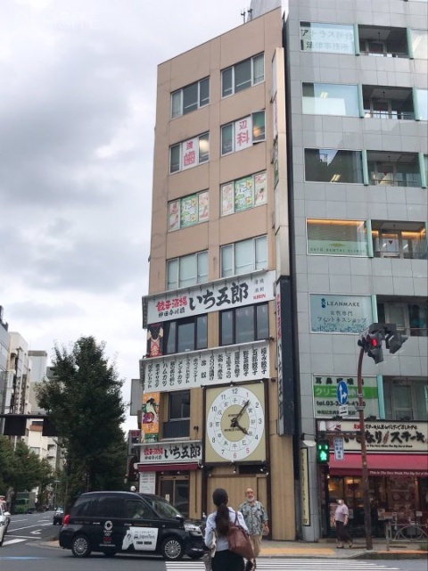 スズトミビル 外観