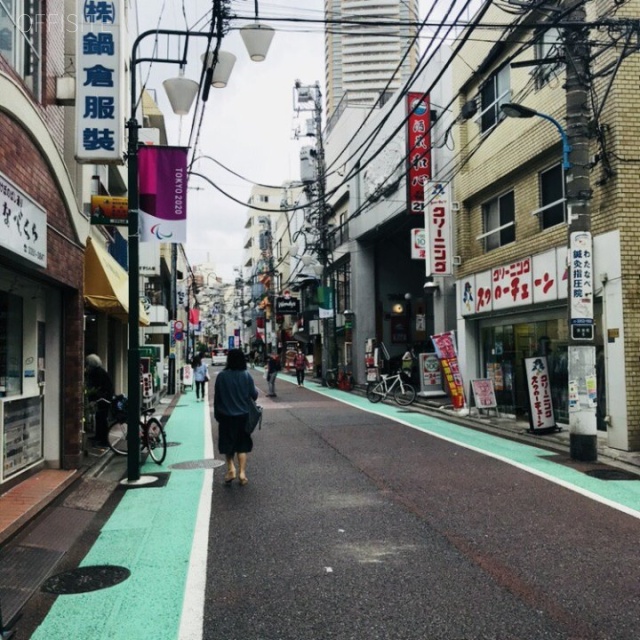 第二小松ビル ビル前面道路