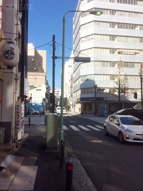 彩鳳新館ビル ビル周辺道路