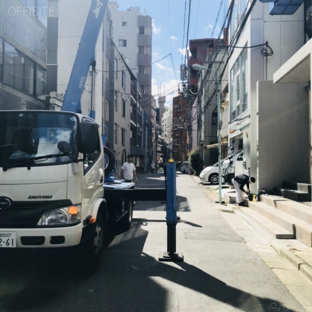 恵比寿イーストビル ビル前面道路