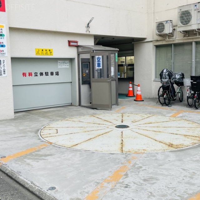宮城県管工事会館　駐車場