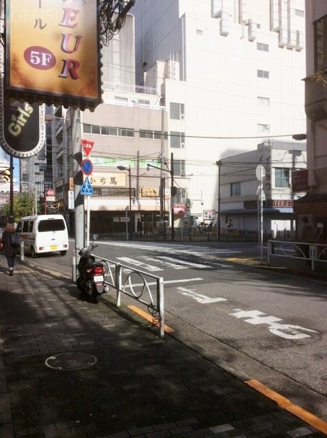 OTIAM(オーティアム) ビル周辺道路