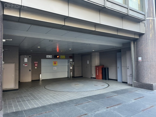 いちご新横浜ビル 駐車場