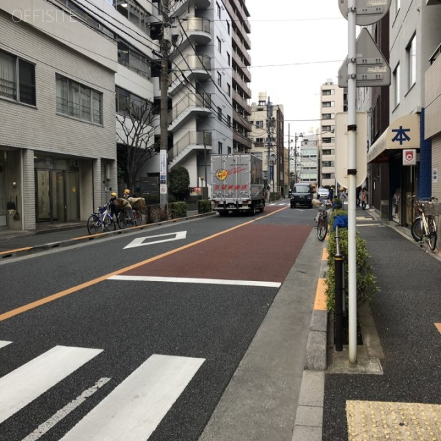 古澤ビル ビル前面道路