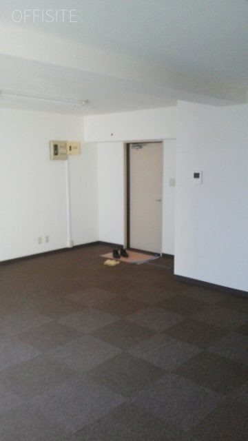 ブルーハイツ茅場町　貸室入口