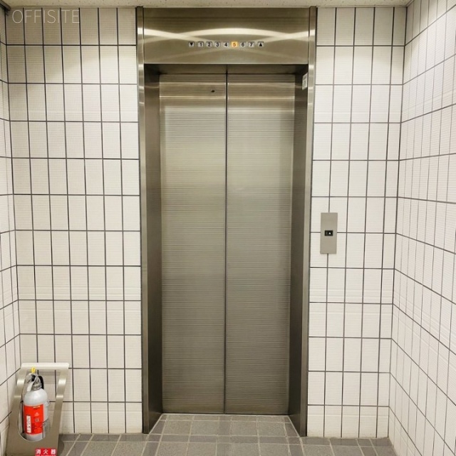 ロイクラトン虎ノ門 エレベーター