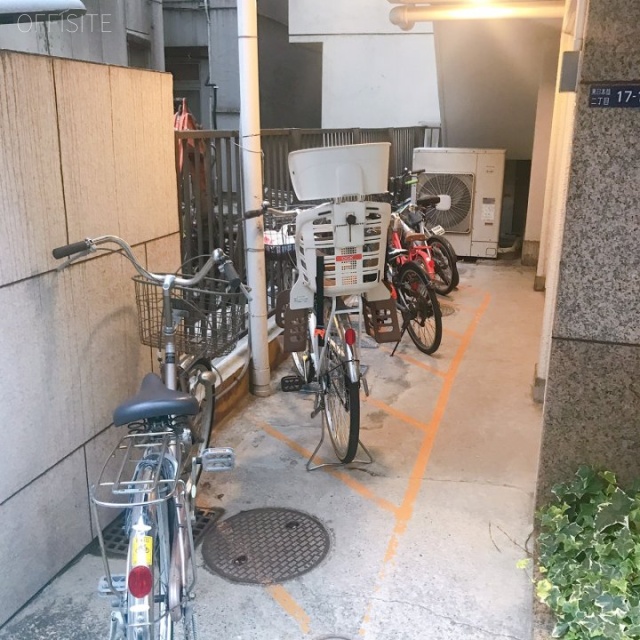 東日本橋第5梶山ビル 駐輪スペース