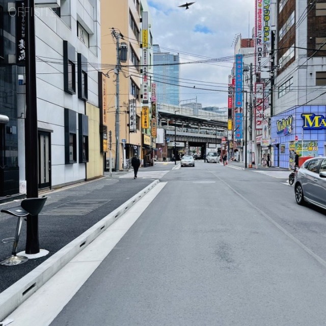 東陽ビル 前面の多町大通り