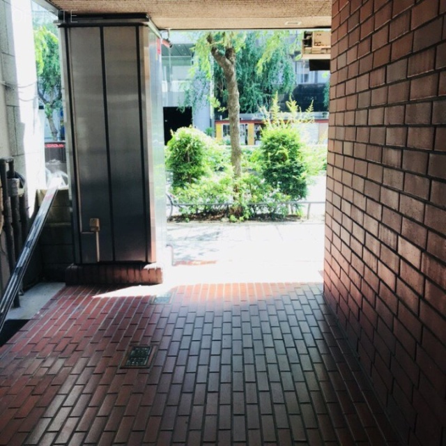 渋谷東ビル 5階 16.90坪　エントランス