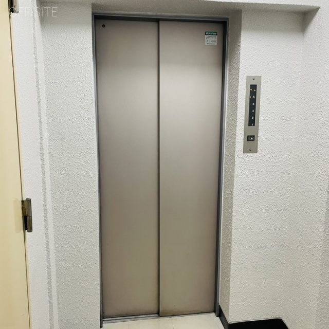 鈴武ビル　エレベーター
