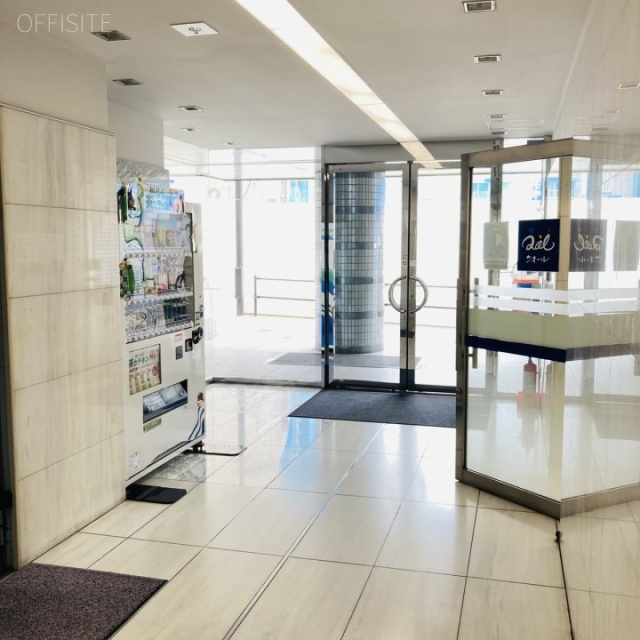 泉田町ビル エントランス
