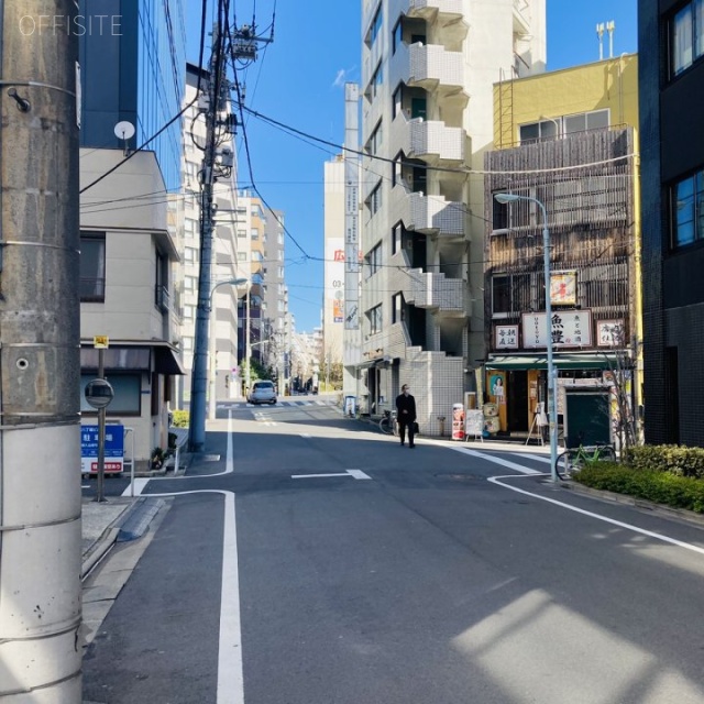 ヤマソービル ビル前面道路