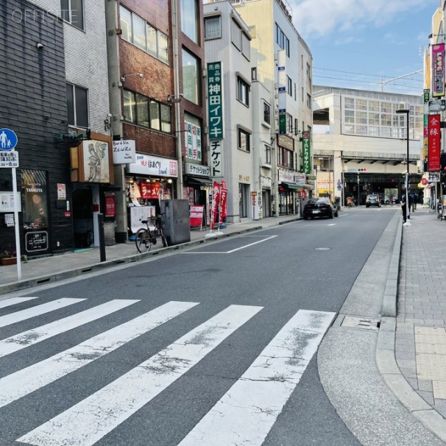 日東合同ビル 前面は日銀通り