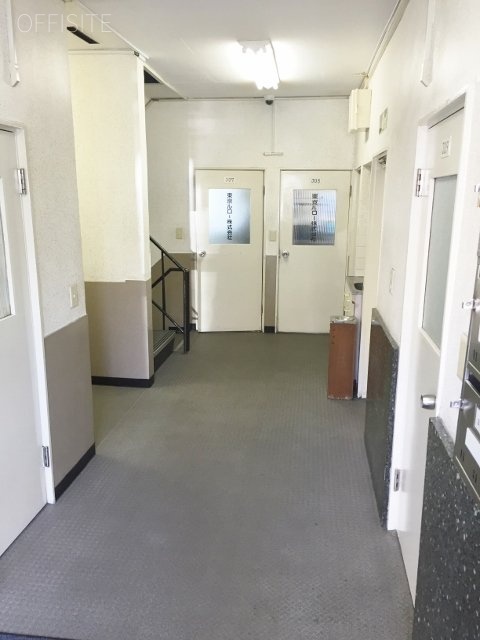 松住町別館 エントランス