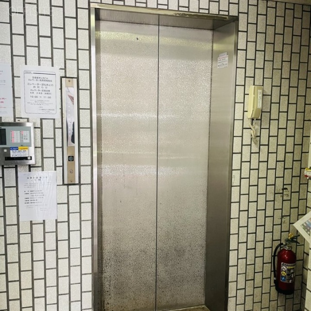 宮益坂センスビル エレベーター