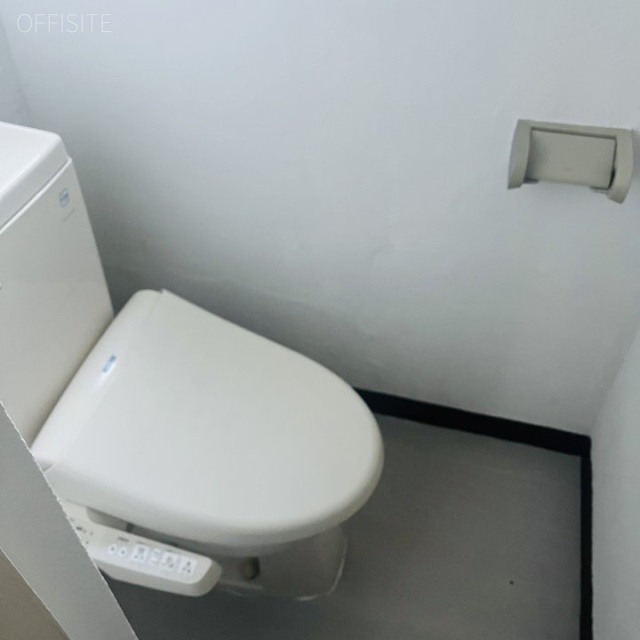 西新橋ビル　トイレ