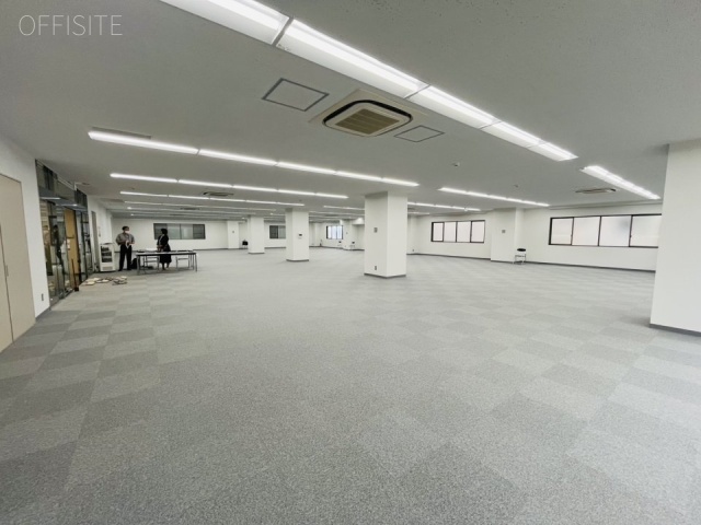 グレイスロータリービル　内装