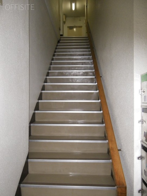 銀座片桐ビルⅤ 階段