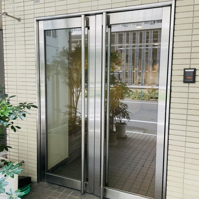 築地AIビル エントランス
