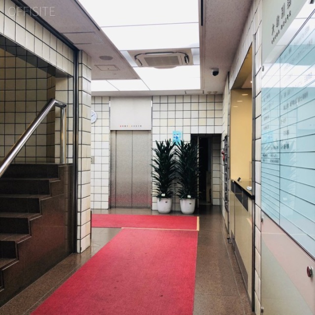 大倉別館(リージャス銀座三丁目センター) エントランス