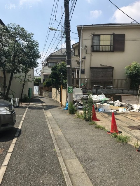 OGATAビル 前面道路