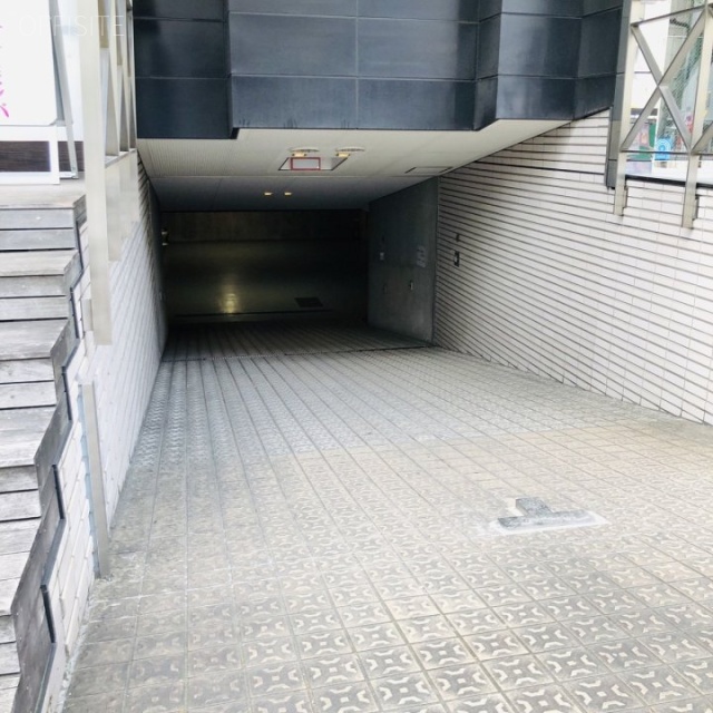 八丁堀NFビル 駐車場